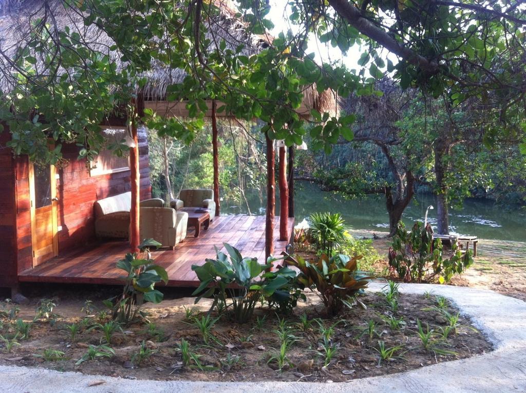 Rabbit Bungalow Koh Phayam Dış mekan fotoğraf